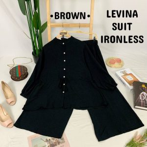Levina Suit Ironless