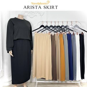 Arista Cutting A Skirt Scuba Ironless