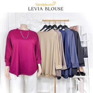 Levia Blouse Batwing Ironless